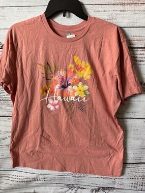 Hawaii Floral Graphic Tee - Rose Pink